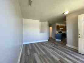 8132 E Lakeshore Dr Apt B #B - Photo 1 of 1