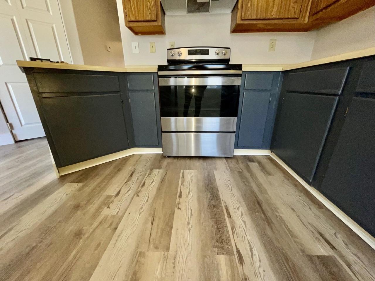 8132 E Lakeshore Dr Apt B #B - Photo 4 of 20