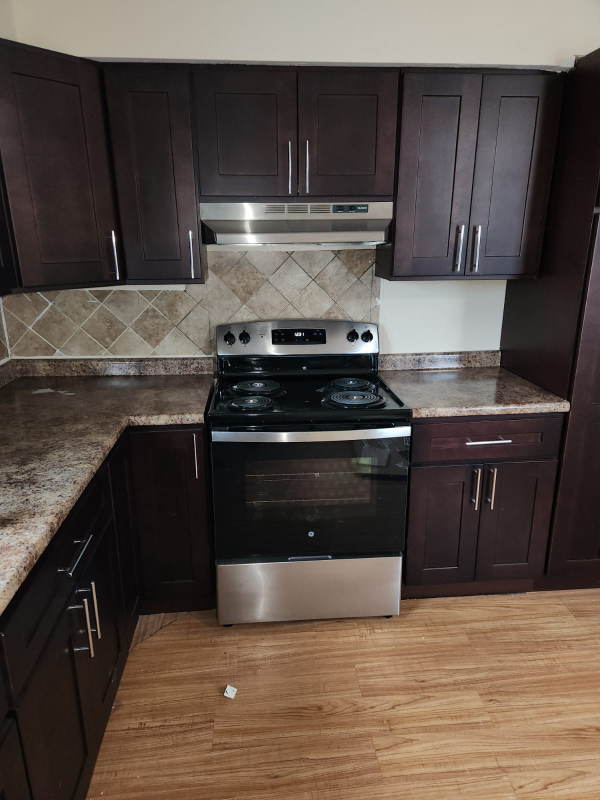 18 Tennyson St #2 - Photo 3 of 8