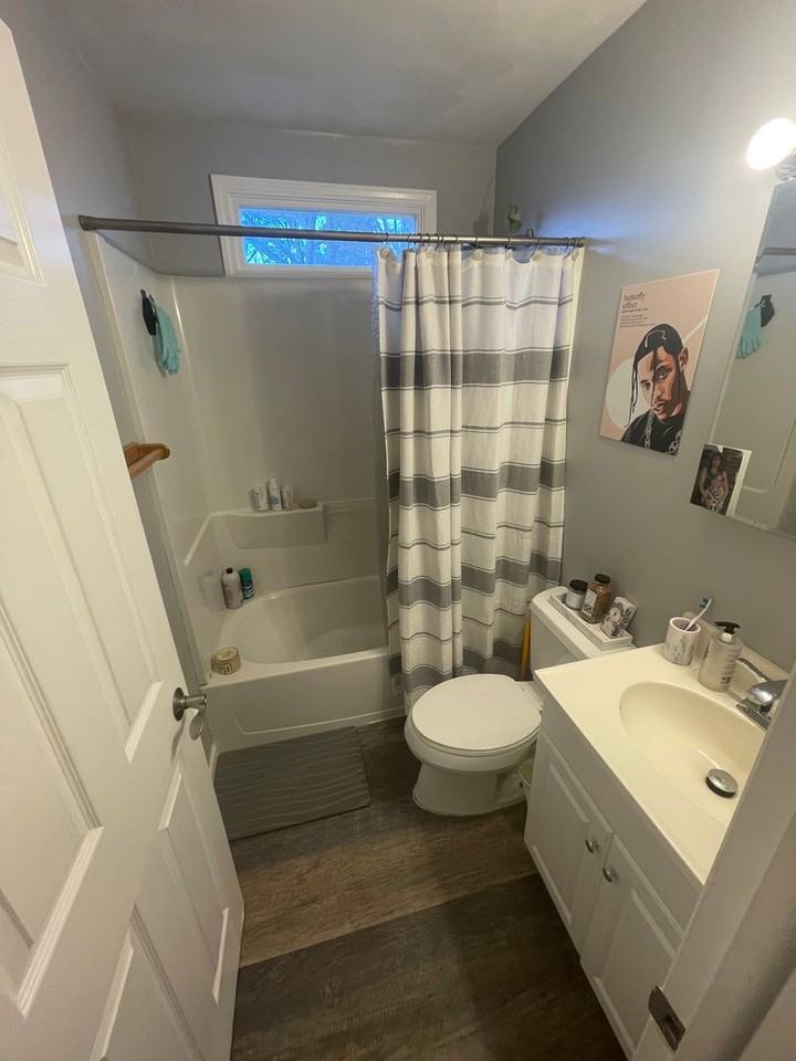 551 John R St - Photo 4 of 15