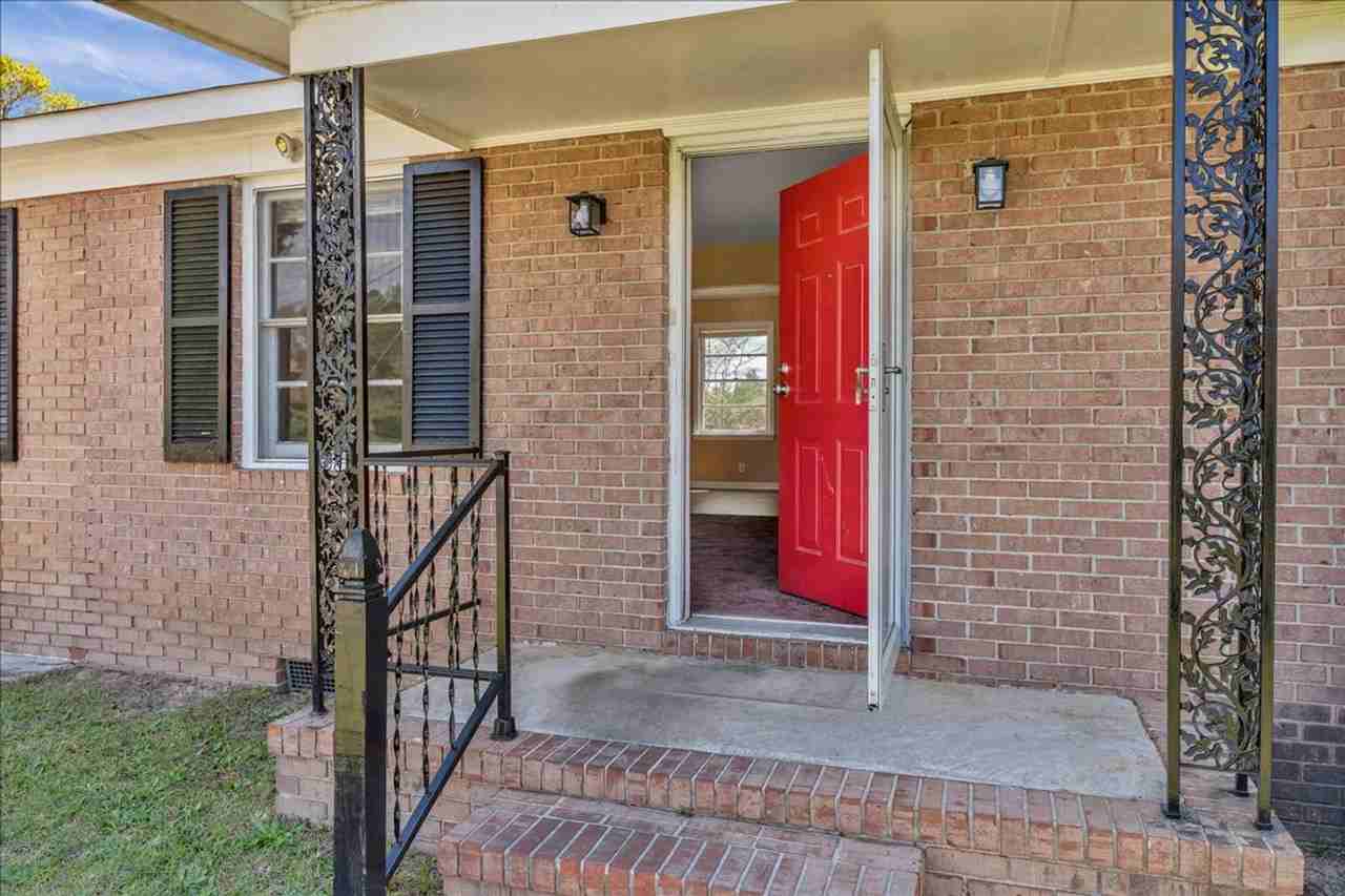 4942 John Kennedy Dr - Photo 3 of 24