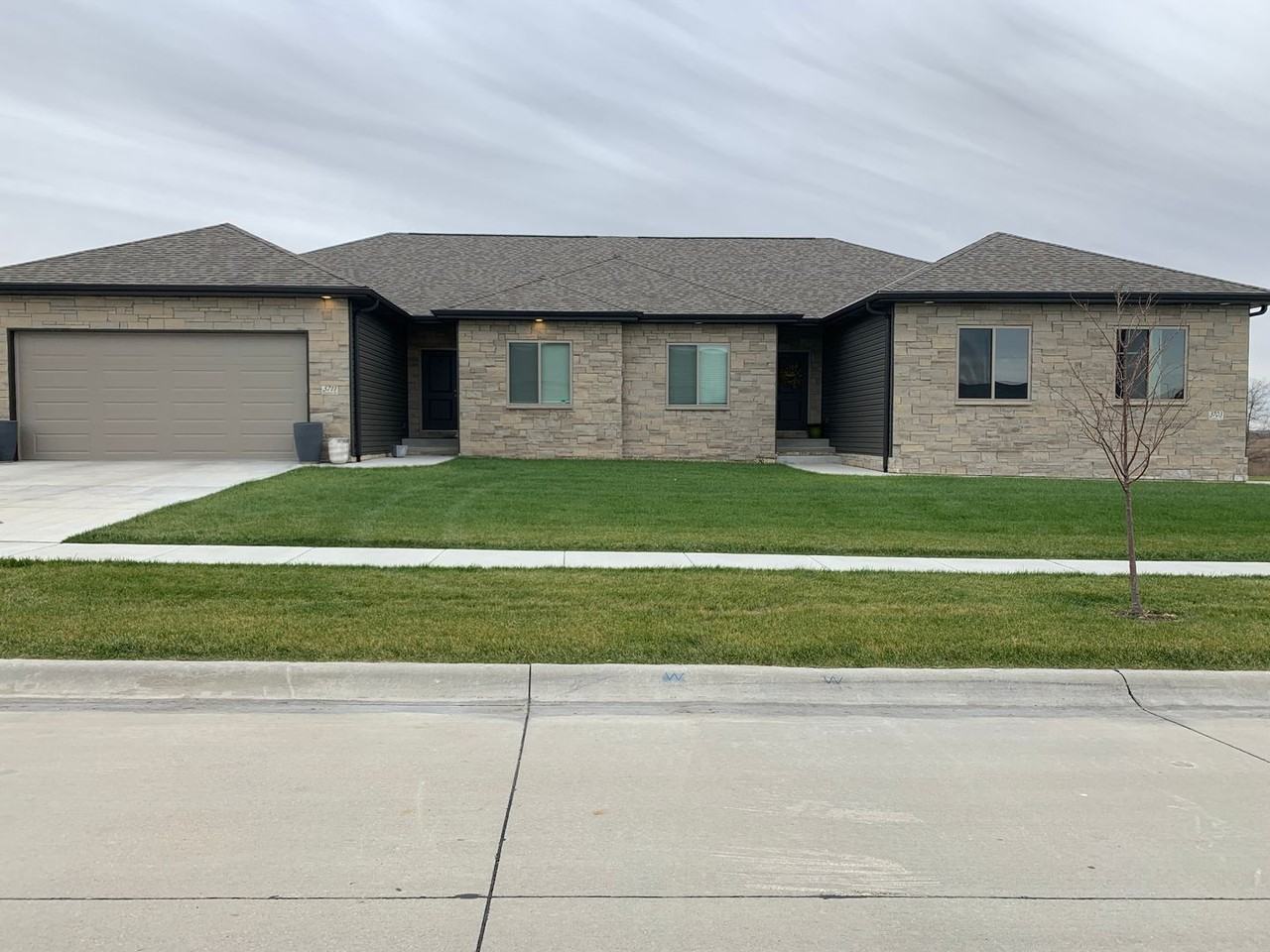 3703 Broadbear Rd - Photo 3 of 21