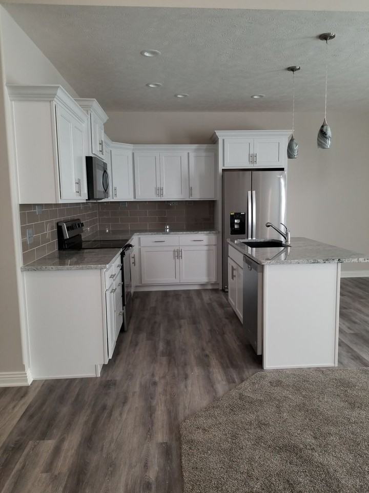 3703 Broadbear Rd - Photo 5 of 21