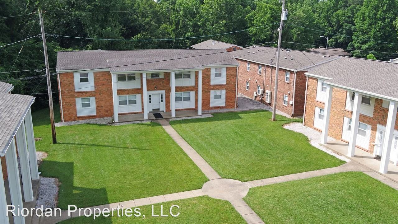 1609 N Elm St - Photo 3 of 11