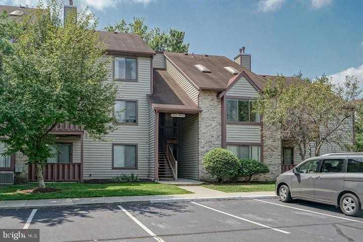 4817-A Aberdeen Dr, Mount Laurel, NJ 08054 - 2 Bedroom Apartment for ...