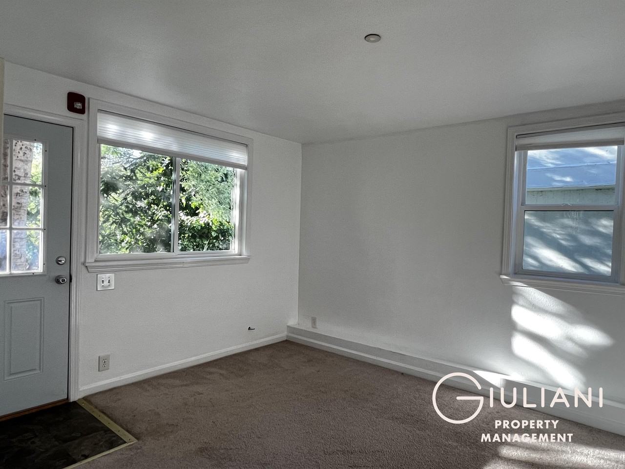 735 Sir Francis Drake Boulevard - Photo 2 of 10