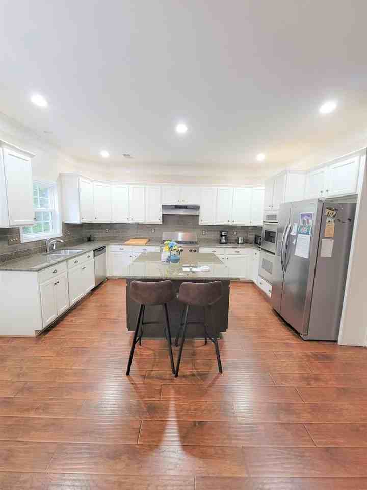 3717 Worthing Court - Photo 4 of 20