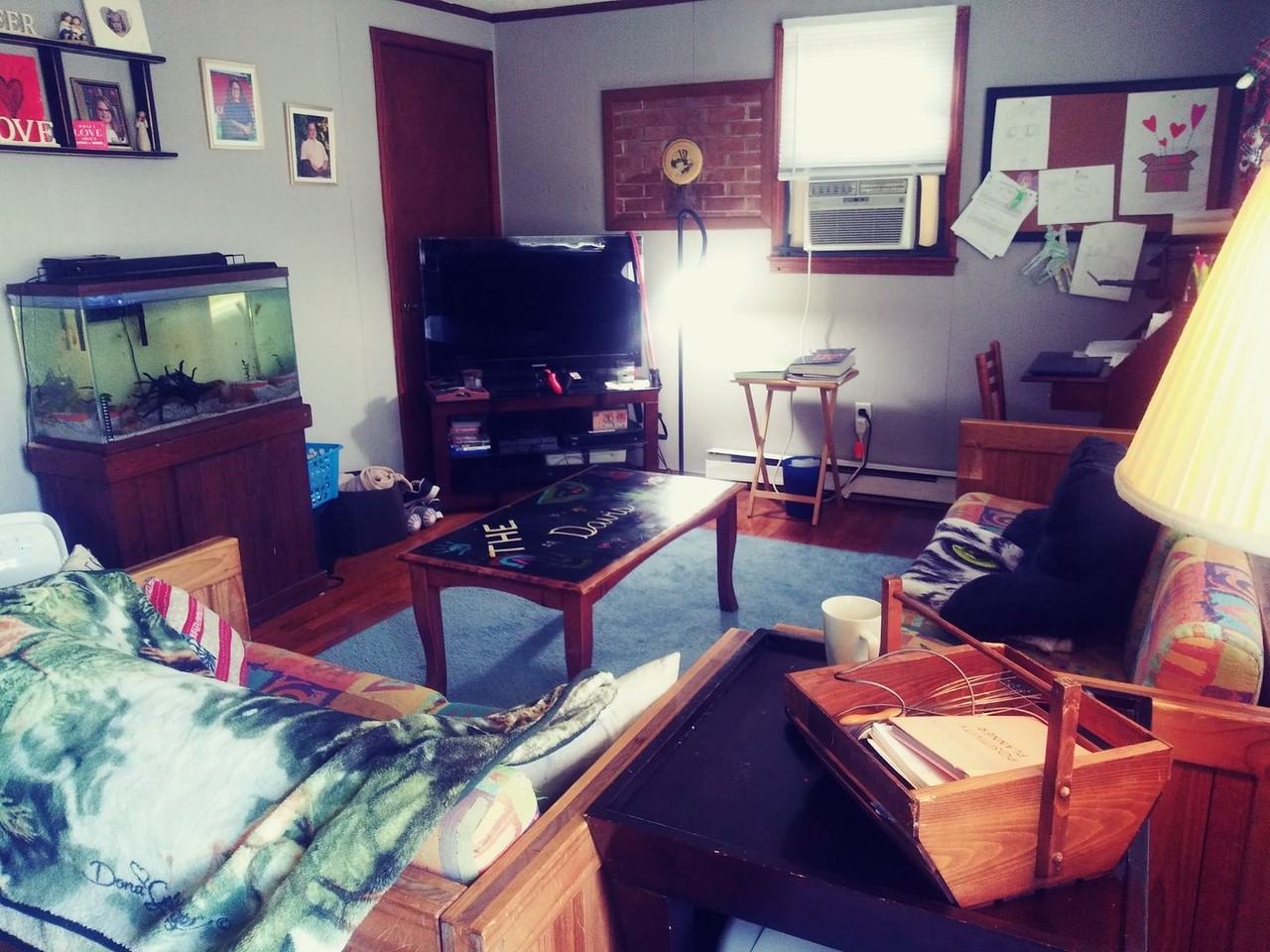 1264 Birch Ave - Photo 2 of 6