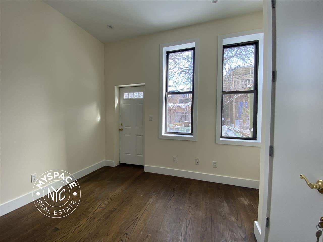 1038 Flushing Ave #3R - Photo 7 of 12