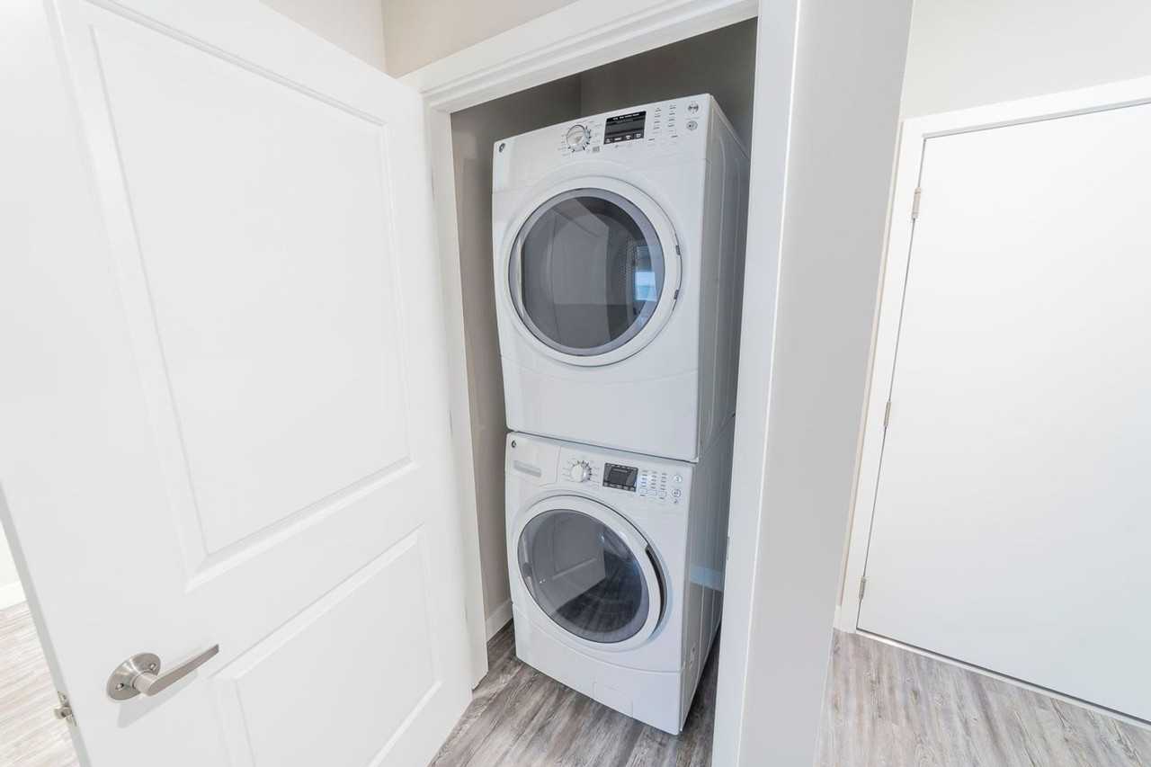 The Granary Townhomes - Photo 7 of 14
