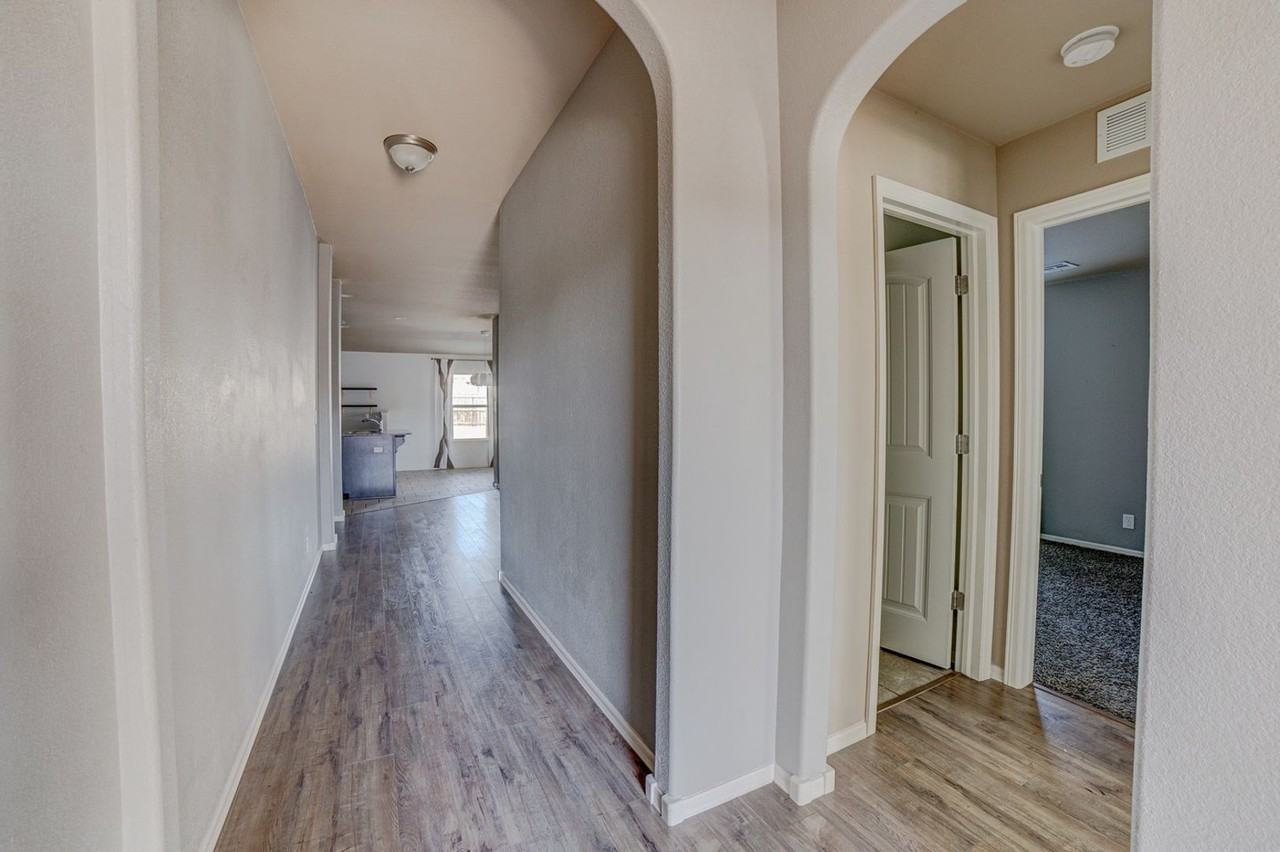 15105 E 110th St N - Photo 4 of 21