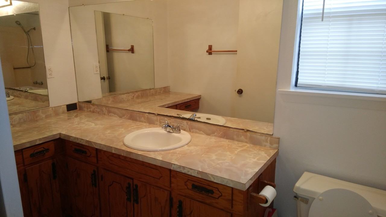 133 Janice Ln - Photo 5 of 12