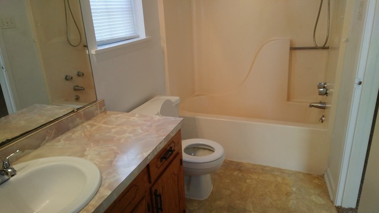 133 Janice Ln - Photo 6 of 12