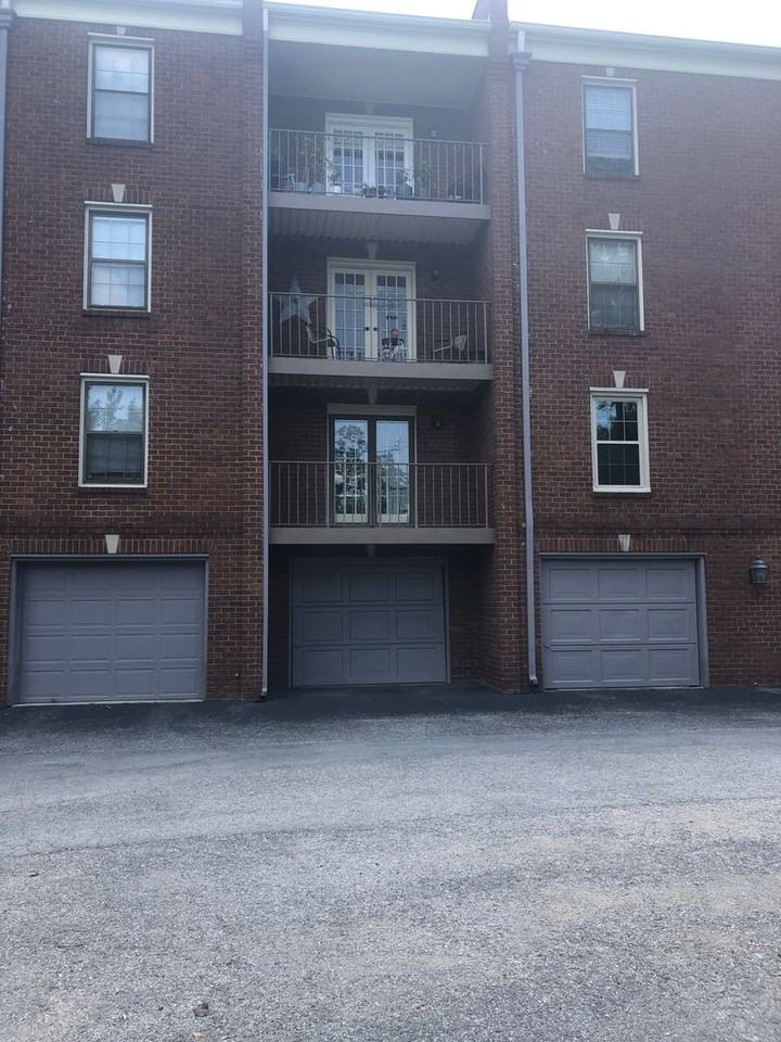 3160 Hillsboro Pike - Photo 2 of 19