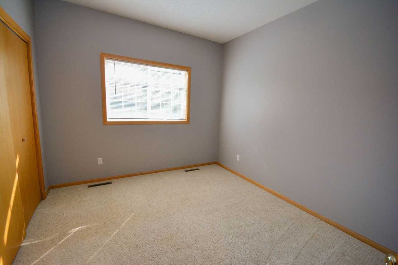 5629 White Oaks Ln Nw - Photo 2 of 14