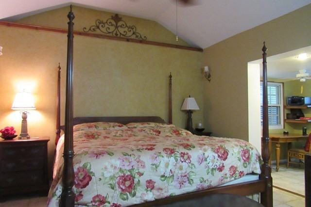 3017 Airport Blvd - Photo 7 of 18