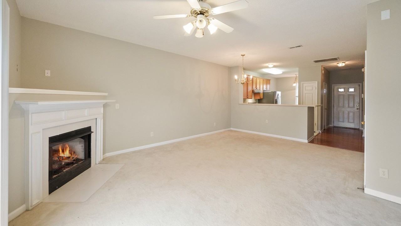 903 Cinnamon Dr - Photo 6 of 15