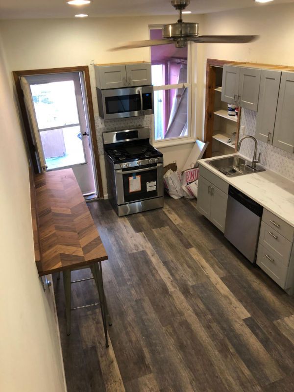 185 1/2 Home St - Photo 4 of 27