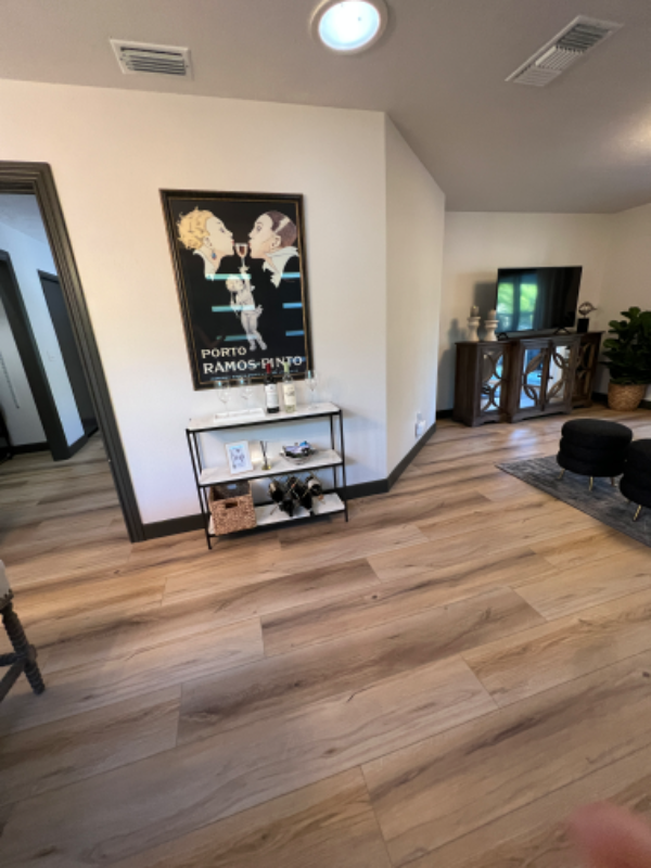 1212 W Sunset Dr #A - Photo 2 of 10