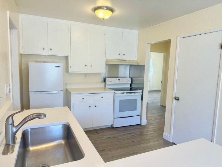 1837 Medoncino Street - Photo 4 of 9