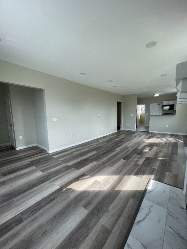 537 Prospect Pl #1 - Photo 5 of 43