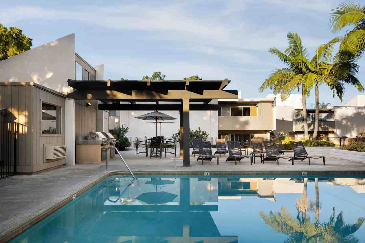 Apartments for Rent in Cerritos, CA 25 Condos & Other Rentals Zumper