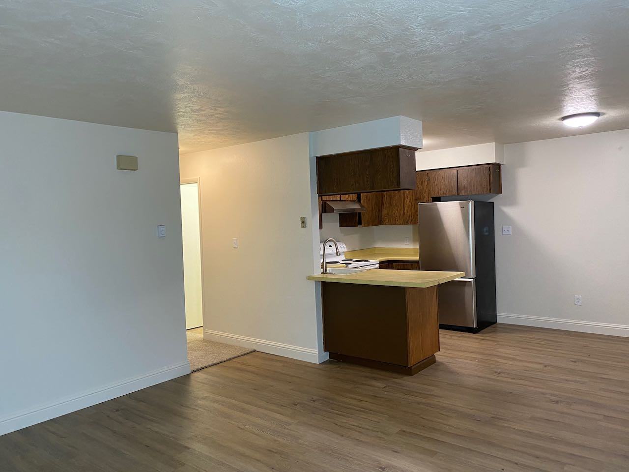 410 W Winnie Ln #2