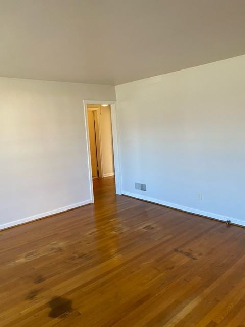 1514 Stafford Ave #NA - Photo 3 of 18