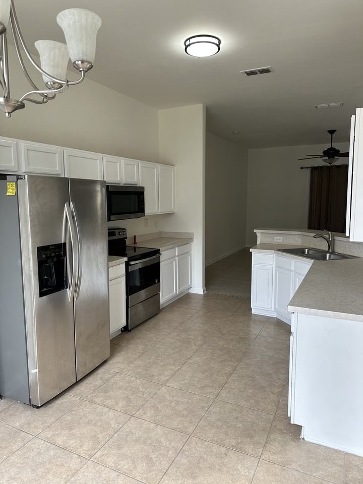 12083 Footman Ct #NA - Photo 2 of 24