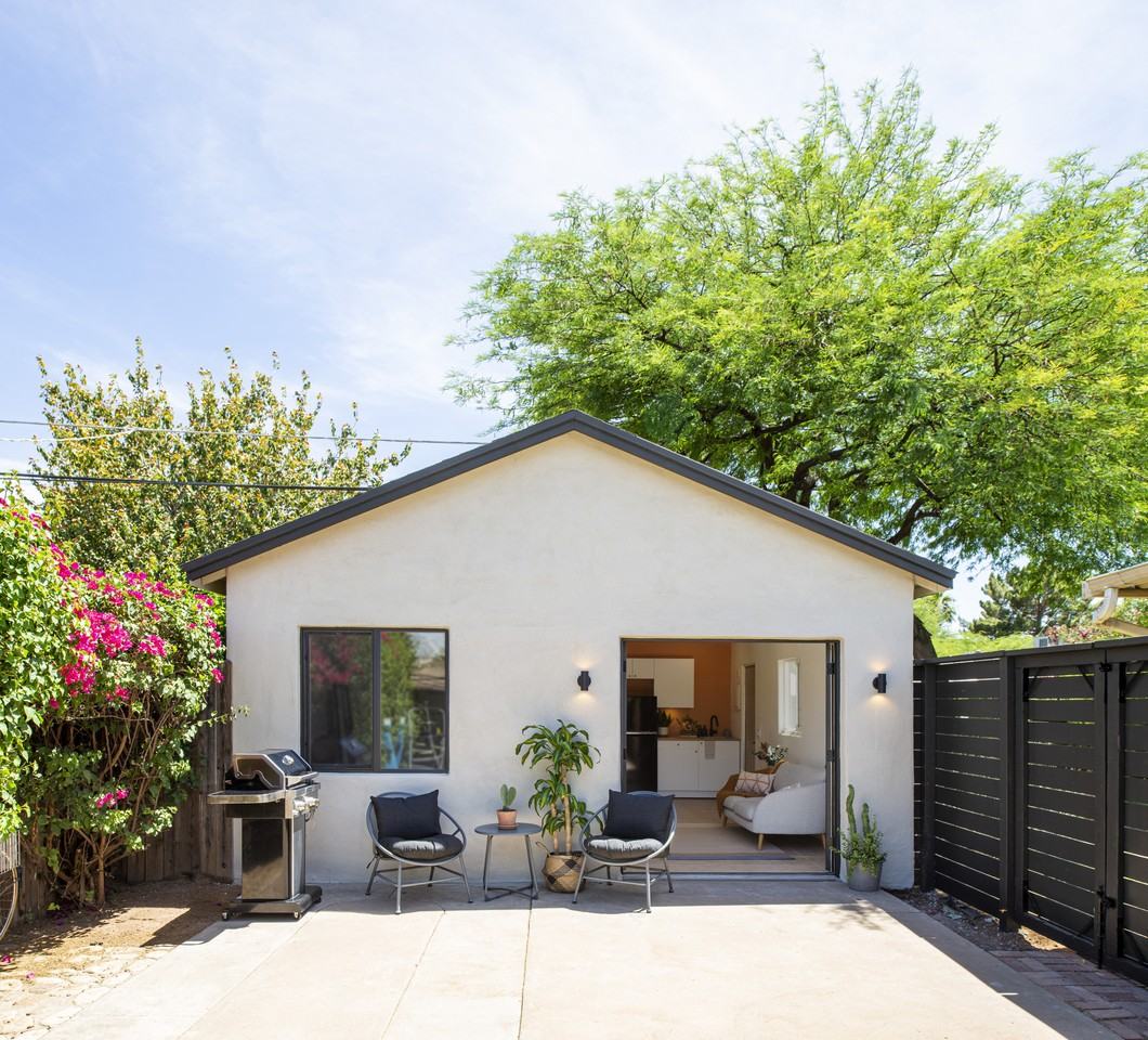 505 W Virginia Ave - Photo 2 of 6