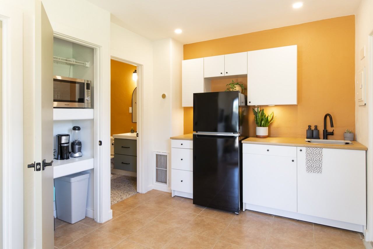 505 W Virginia Ave - Photo 4 of 6