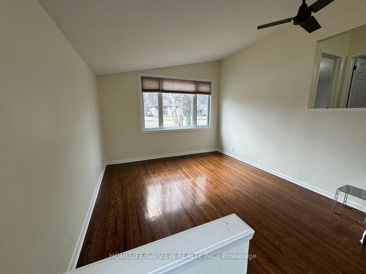 82 Murray Drive #None - Photo 3 of 6