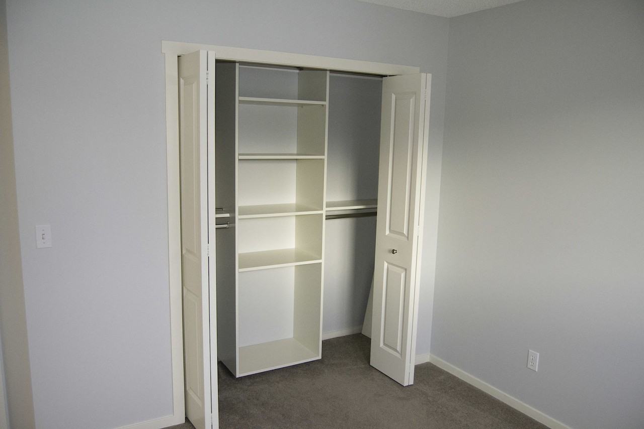 292 Silverado Drive Southwest - Photo 2 of 17