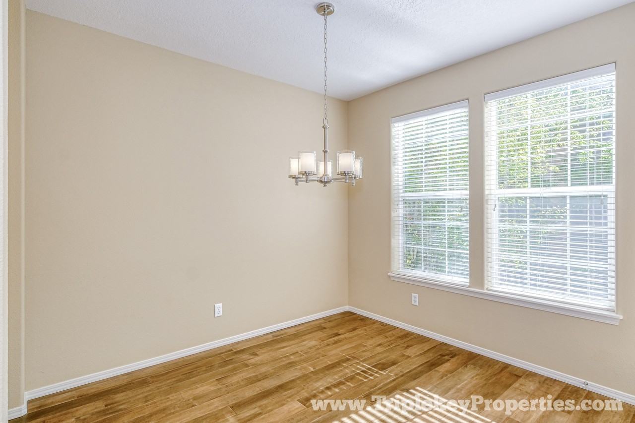 6012 Ne Alder St #1 - Photo 6 of 26