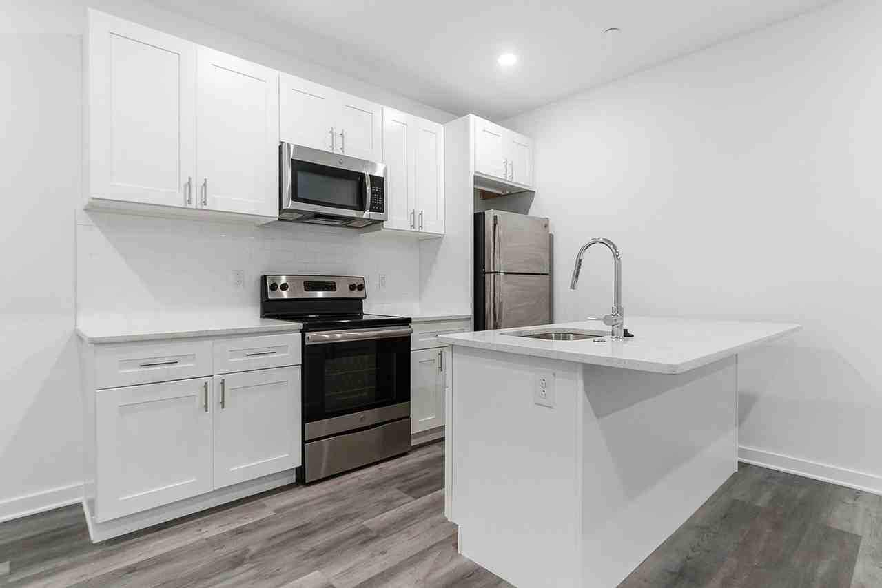 Fishtown Flats 2 - Photo 2 of 5