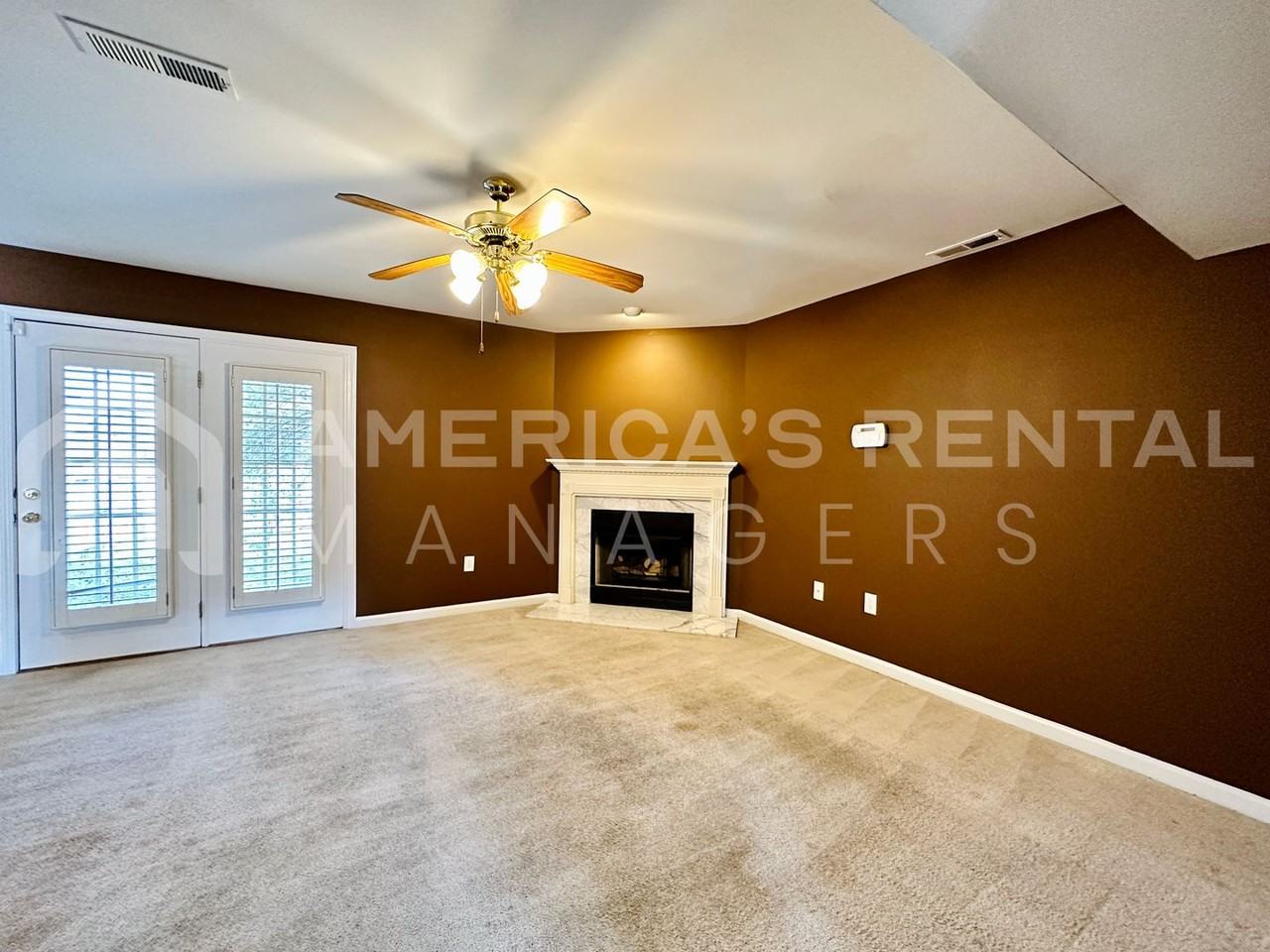 165 Rocky Ridge Dr - Photo 6 of 17