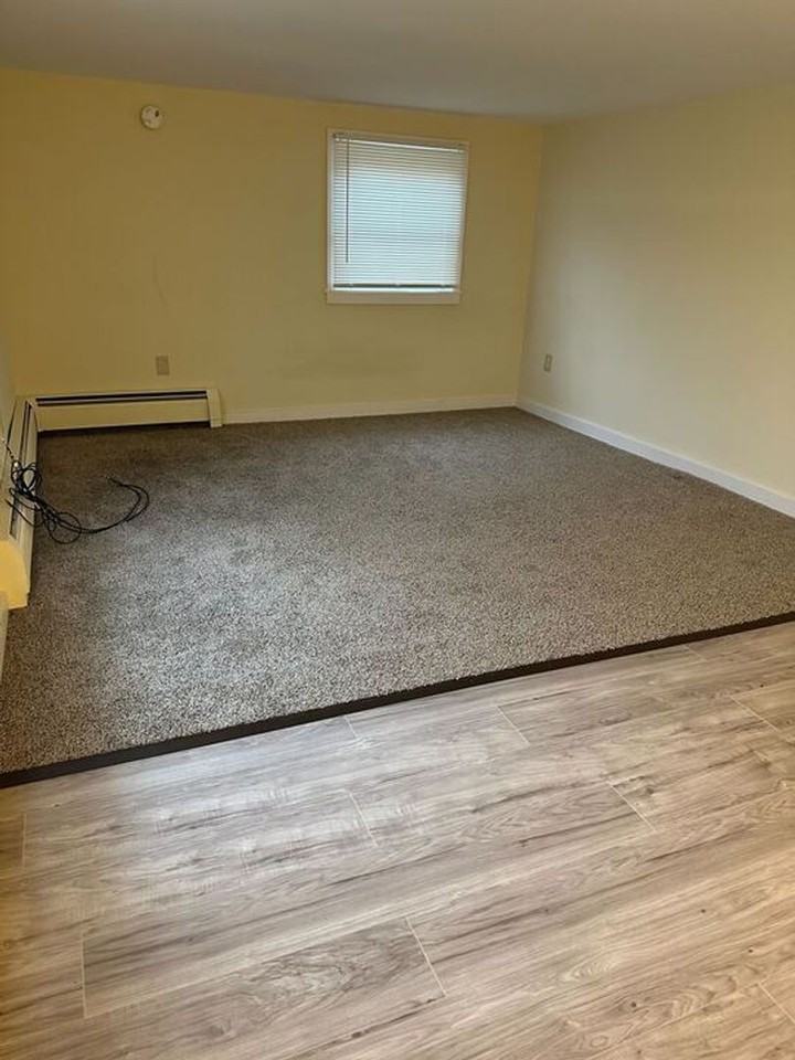 763 Main Street - Photo 2 of 6