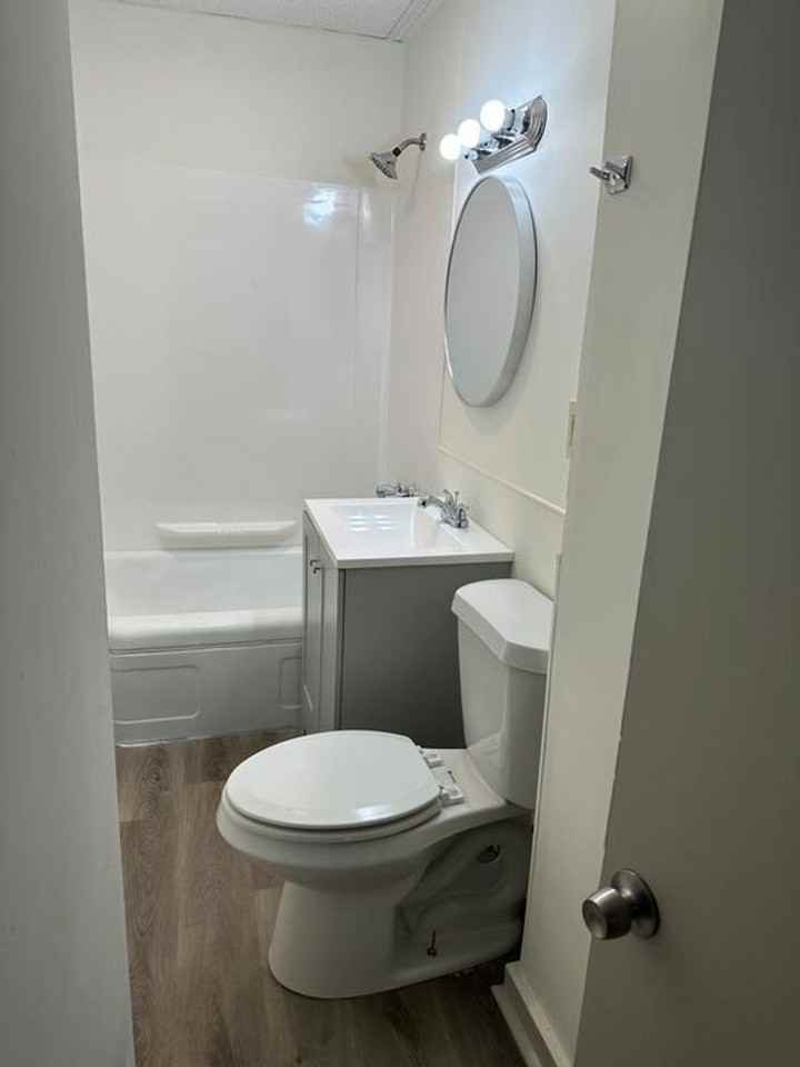 20 Church - Photo 3 of 10