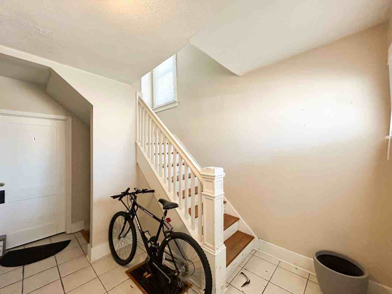 822 2nd St NW - Photo 2 of 10