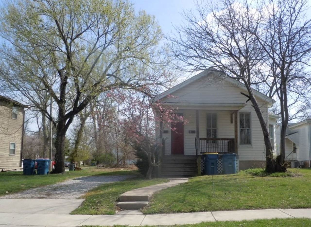 308 S. Fillmore - Photo 2 of 8