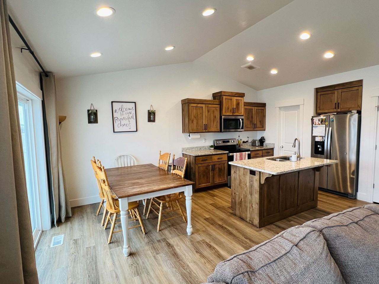5830 Rammell Rd - Photo 6 of 24