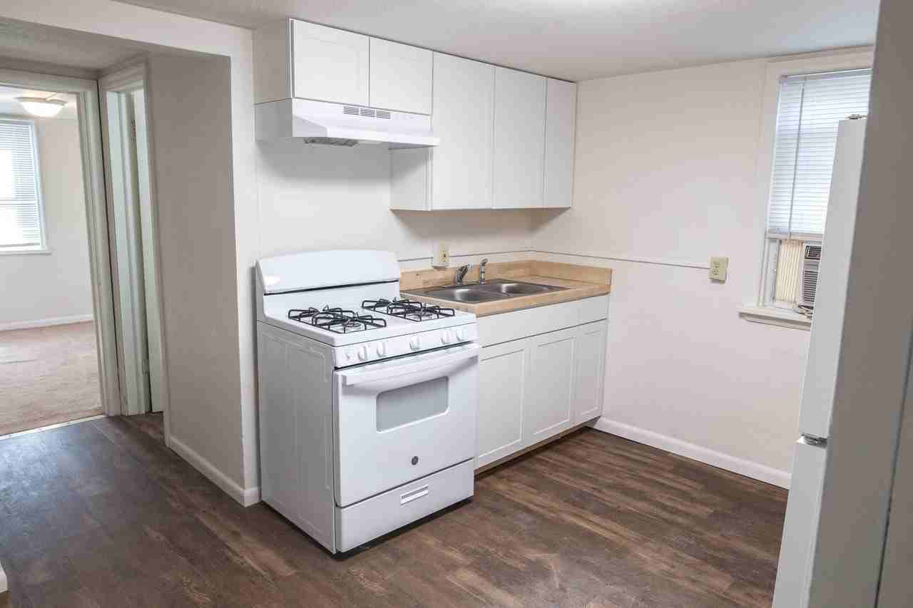 201EL - Photo 4 of 32