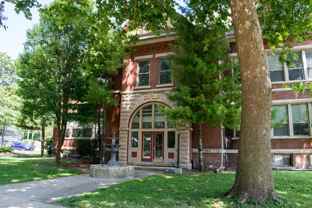 202COL - Photo 1 of 1