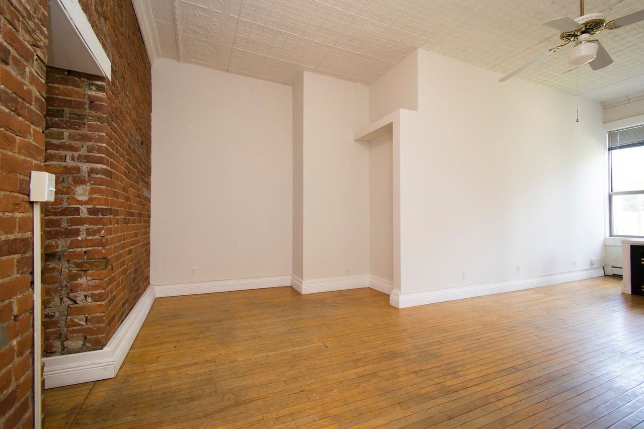 202COL - Photo 5 of 44