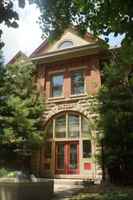featured image of 202 W Columbia Ave