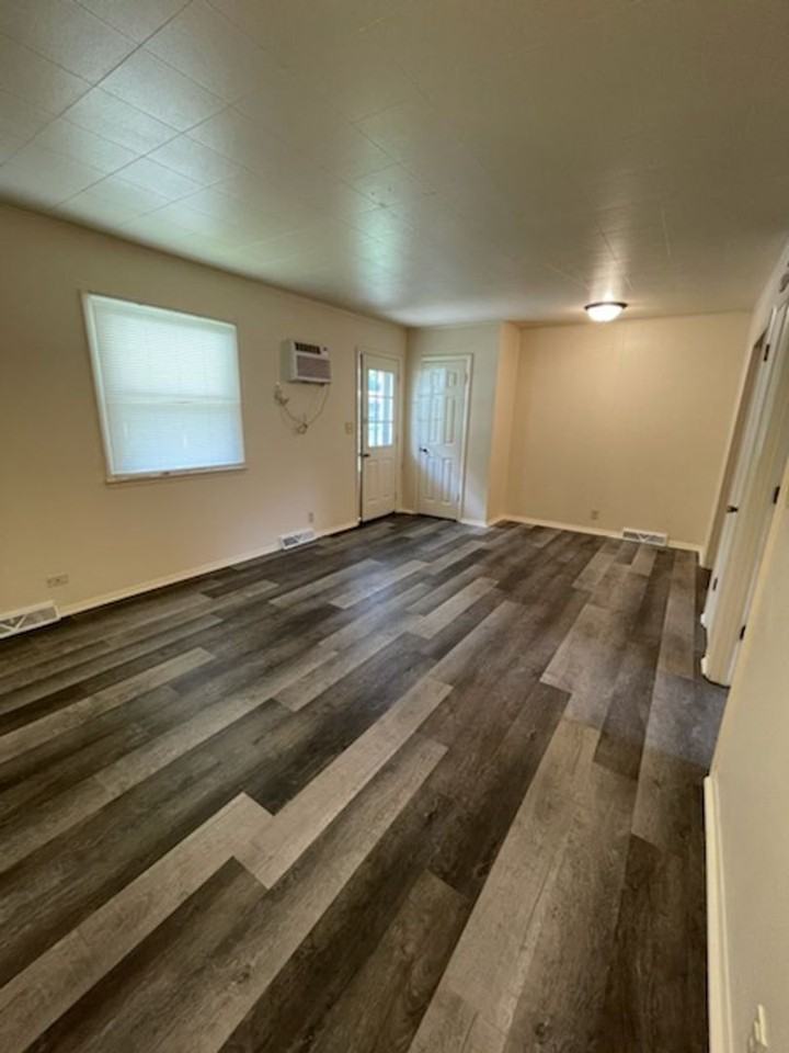 202MU - Photo 5 of 12