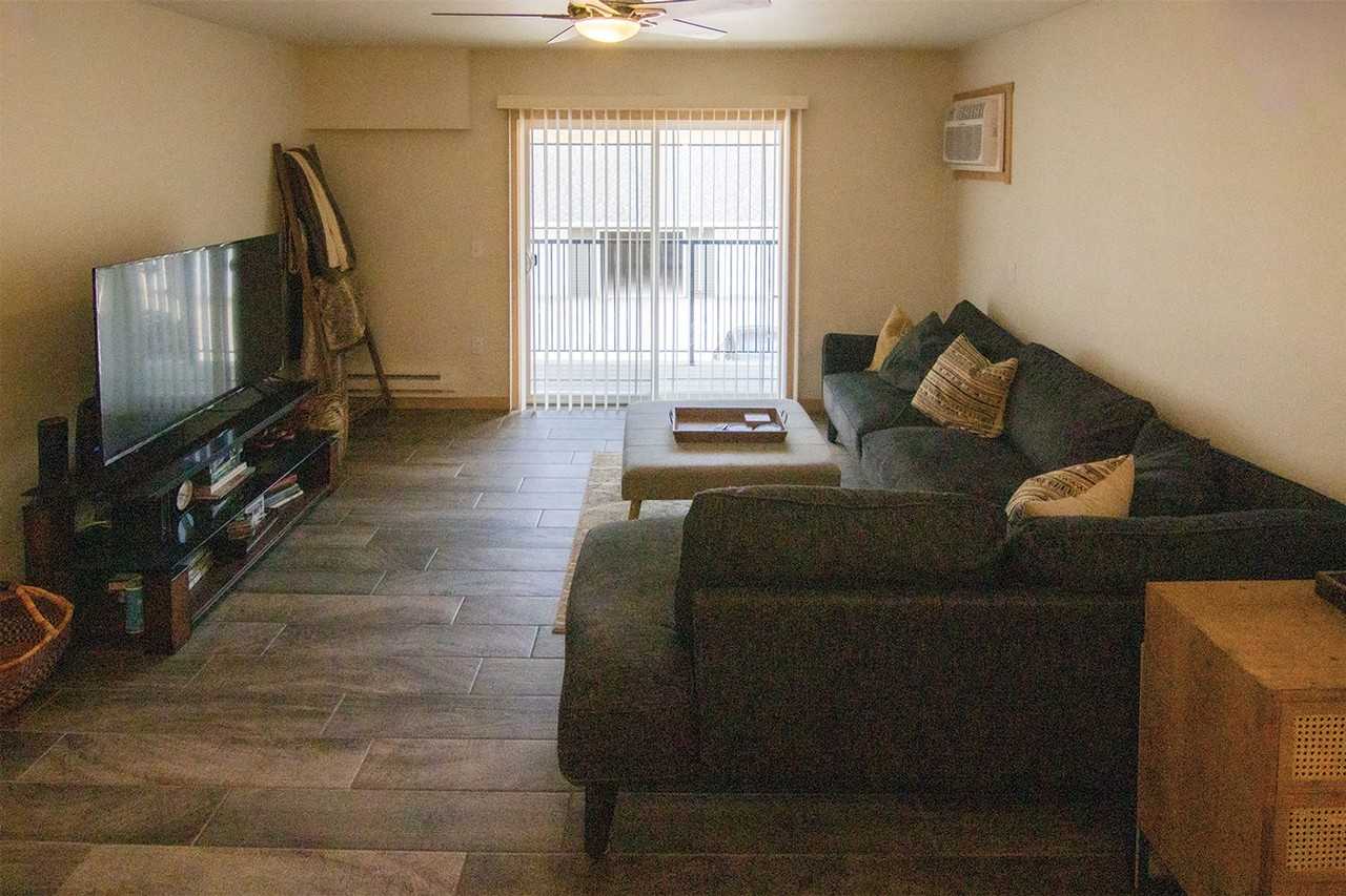 Sunset Terrace Apartments - Photo 4 of 12