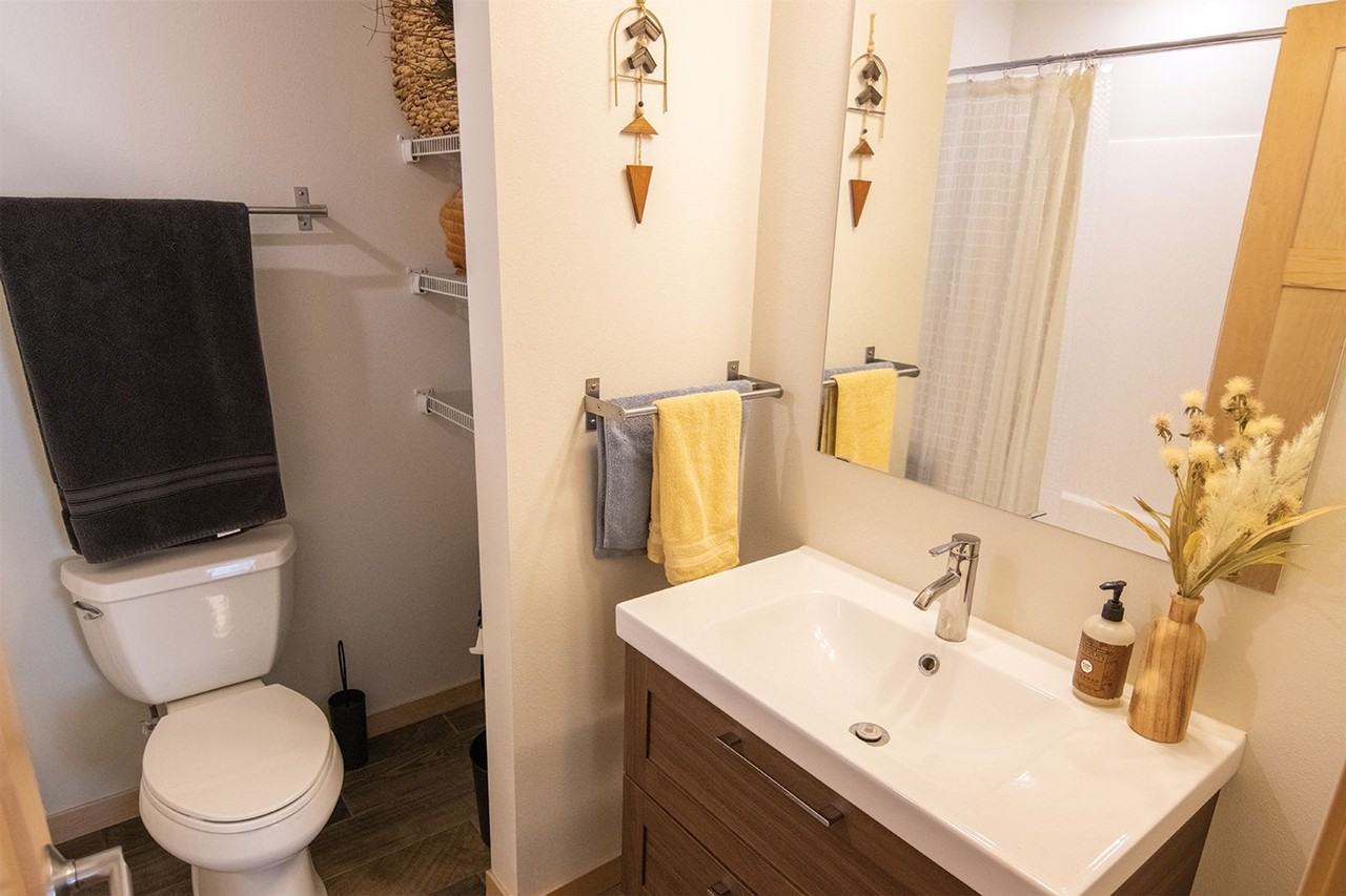 Sunset Terrace Apartments - Photo 7 of 12