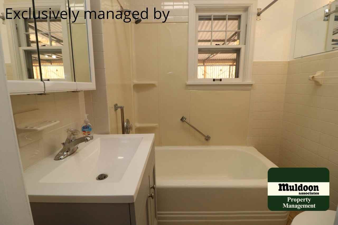 2055 Zinc Dr - Photo 3 of 10