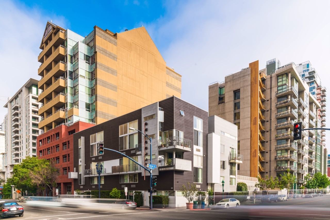 The Billboard Loft Apartments - Photo 3 of 34